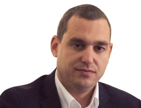Скандалът ПИМК vs Петлешков ескалира: Депутат атакува МВР
