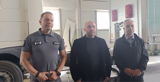 Представители на институциите представят подробности за акцията на Лесово